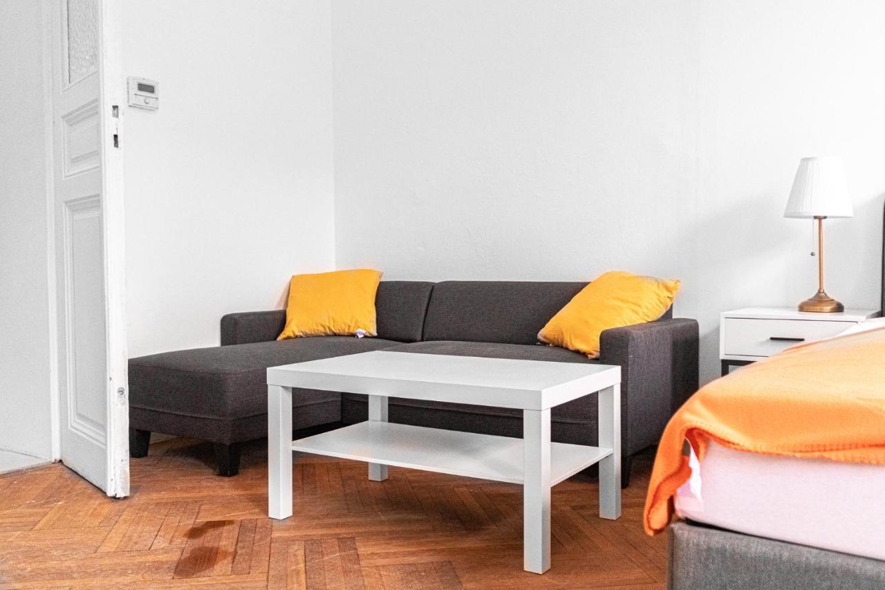 Joyful Apartments At Superb Location Near Akh Hospital Wien Exterior foto
