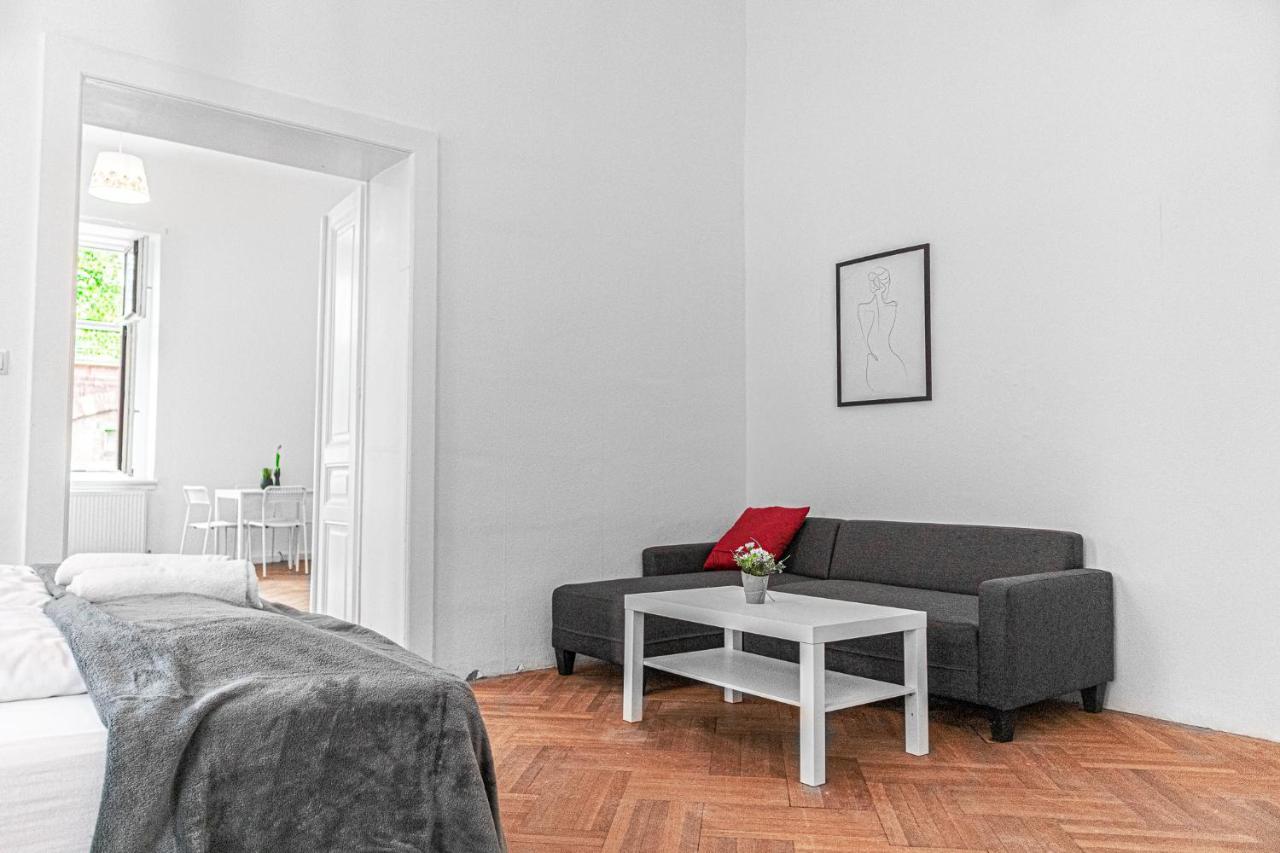 Joyful Apartments At Superb Location Near Akh Hospital Wien Exterior foto